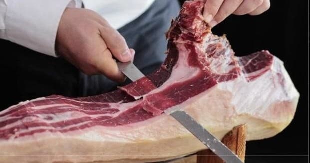Curso de corte de jamón ibérico + degustación y comida