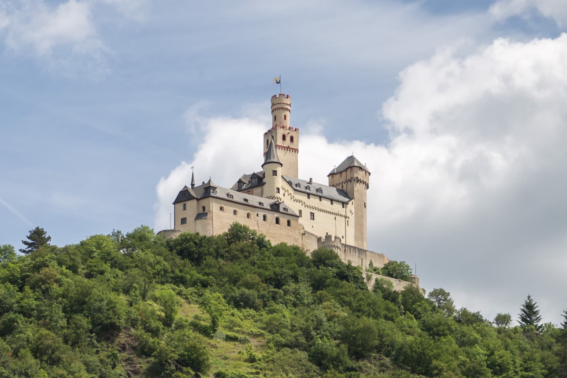 Große Burgen- Schlössertour ab Braubach