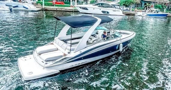 Regal Bowrider - Dine and Cruise