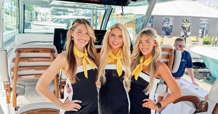 6 Hour Stewardess/Mate