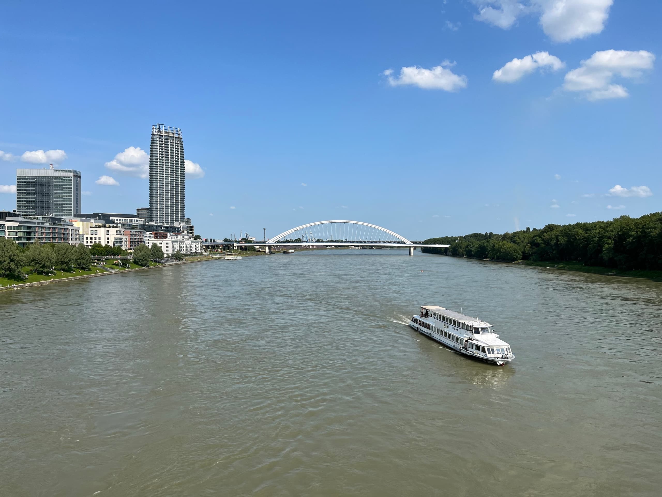 Bratislava Panorama Cruise pontoon