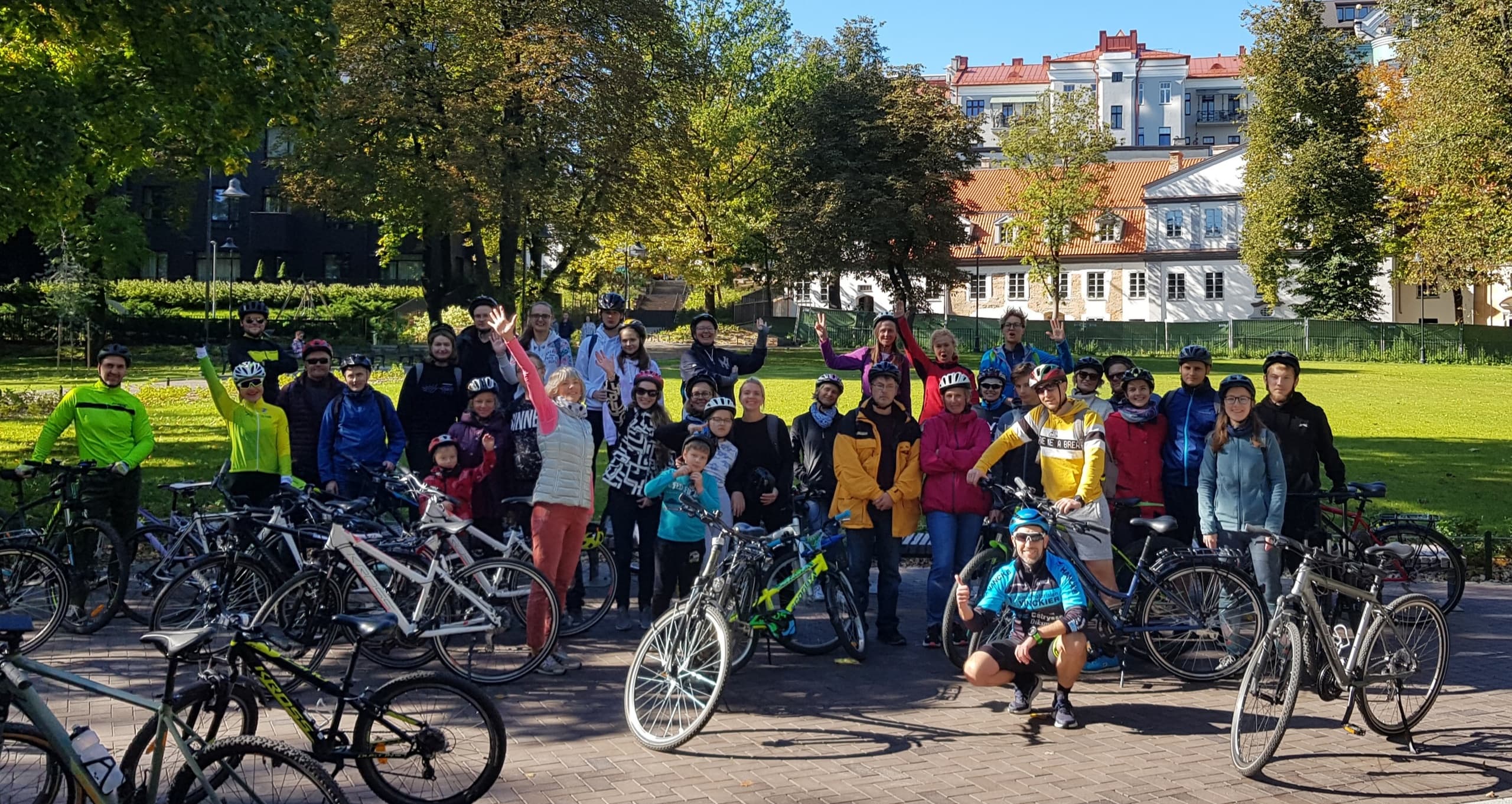 Small-Group - Bike Tour of Vilnius Highlights Iconic Landmarks & Hidden Gems"