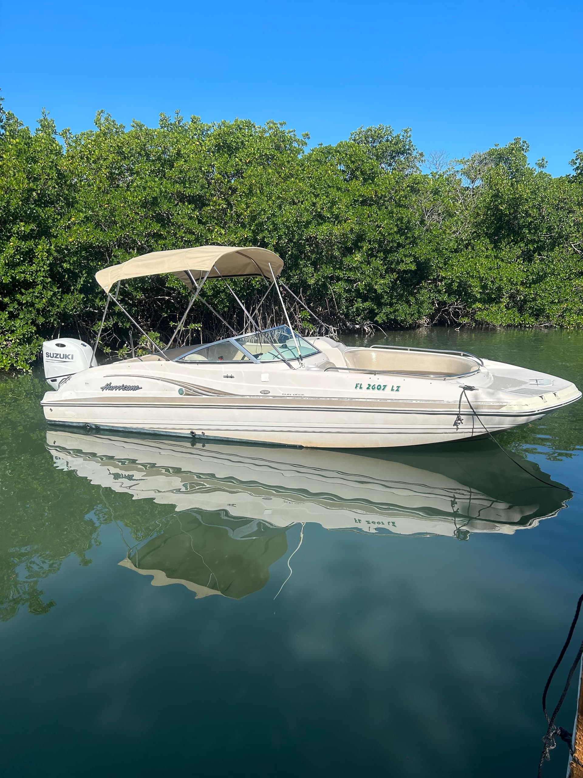 24' Hurricane Deck Boat Rental