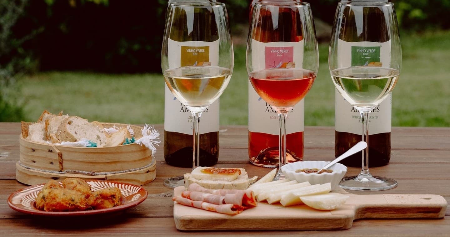 Vinho Verde & Tapas Experience