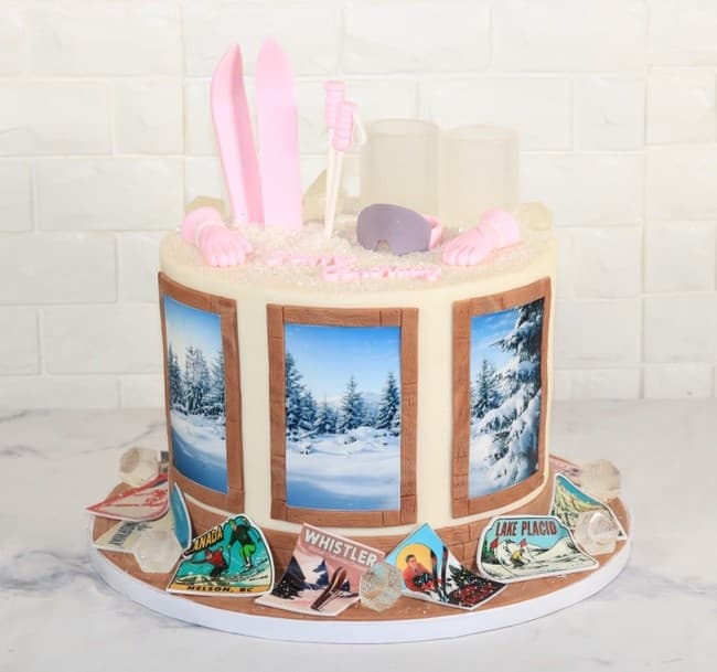 Custom Cakes