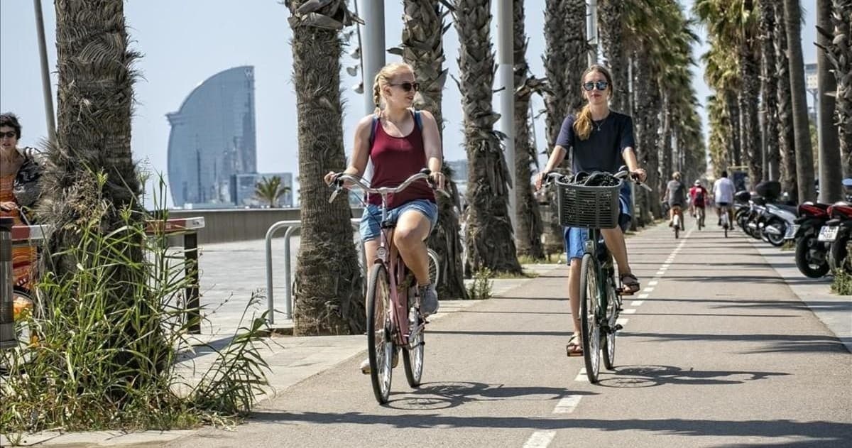 Best of Barcelona Bike Tour (AM)
