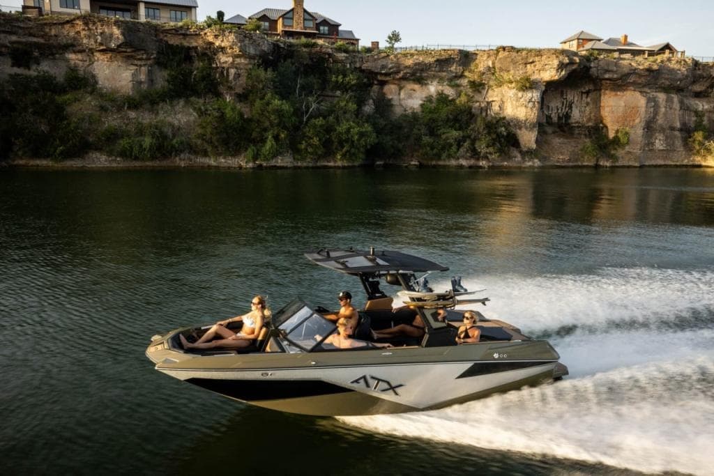 Tagesmiete - Tigé ATX 22 Type S