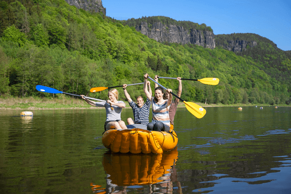 MULTIDAY CANOEING & KAYAKING & RAFTING ON THE ELBE RIVER: Ústí nad Labem - Radebeul (105 km / 4 days)