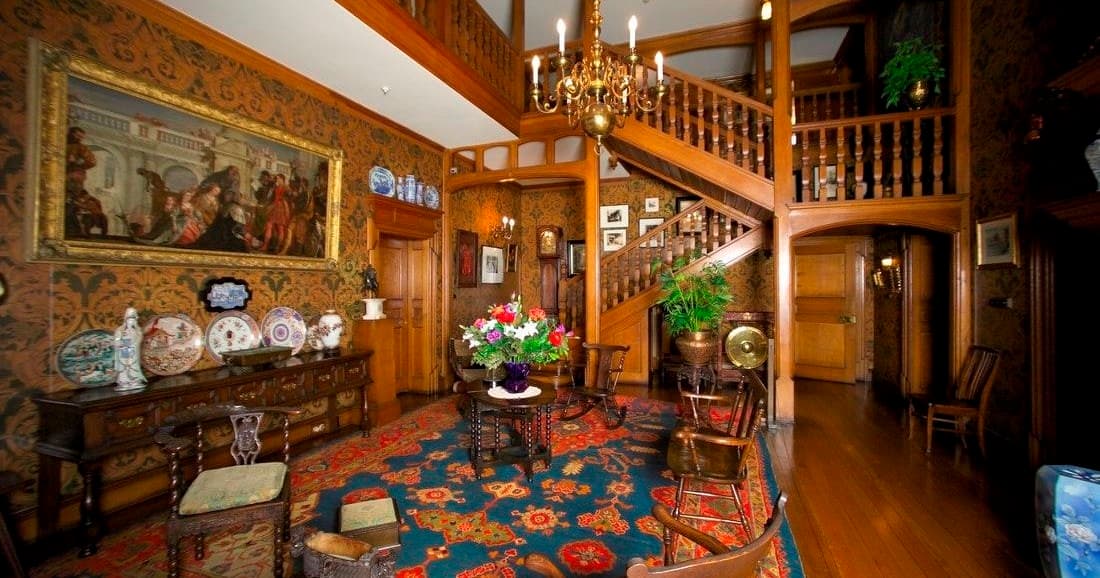 City Highlights, Olveston House & Larnach Castle Gardens