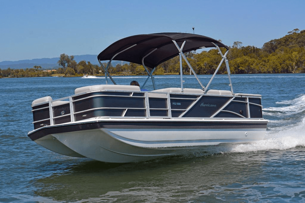20' Hurricane Fun-Deck Rental (9 people)