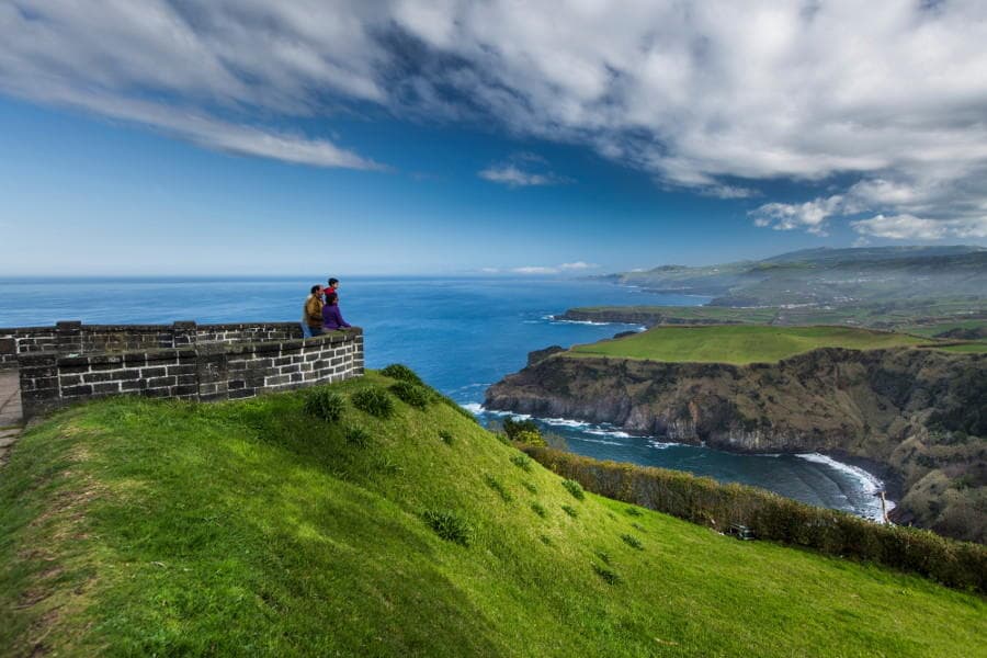 São Miguel East Van Tour