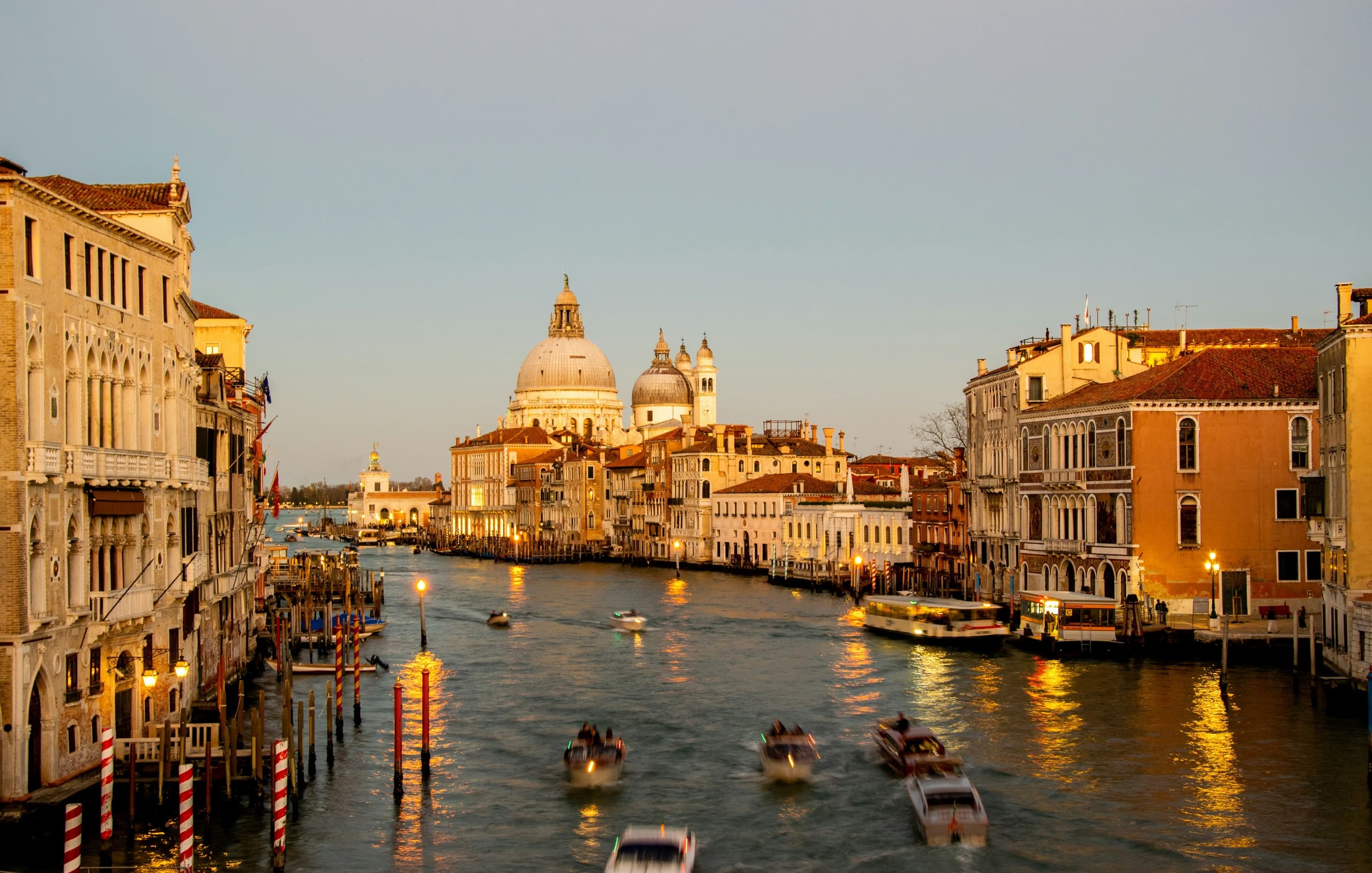 VENICE & NORTHERN GEMS on a Venetian Bragozzo - 7 hours