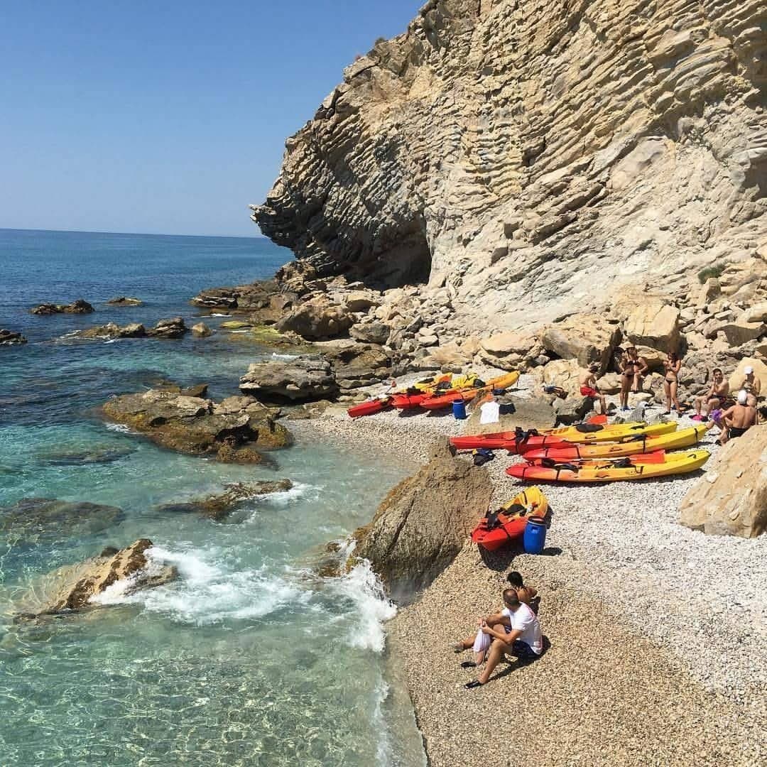 Kayak en las Calas de Villajoyosa