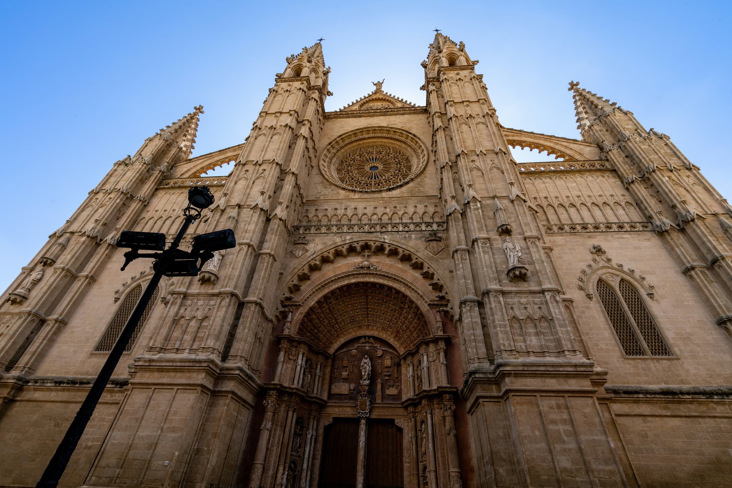 Mallorca Highlights & Cathedral Visit