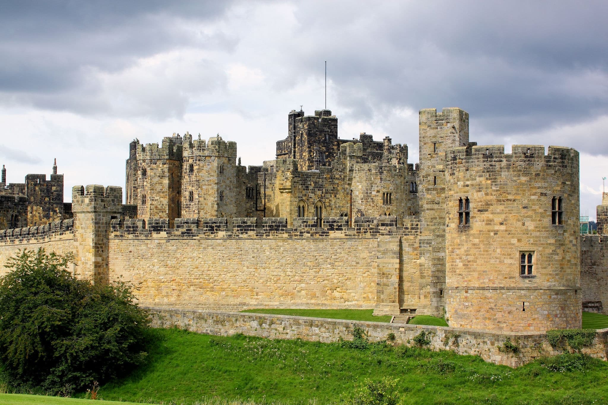 Small group - Alnwick and Warkworth