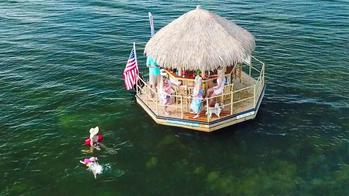 Tiki Fun Cruise - Snooks
