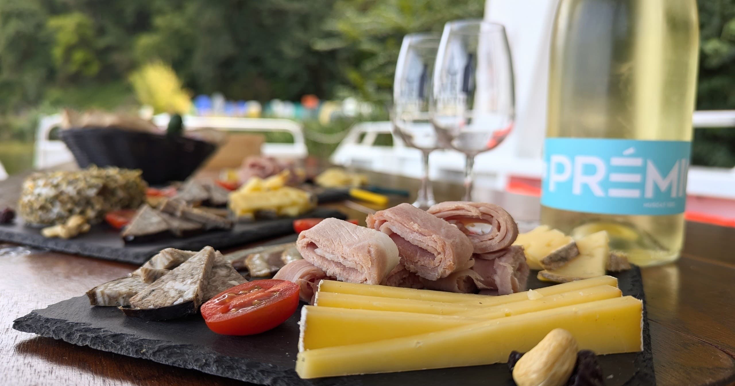 Apéro Bistro