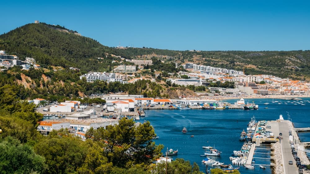 Tour Arrábida & Wine experience - Full Day