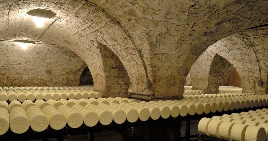Roquefort Cheese Visit & Tasting with Pairing Experience