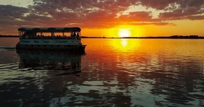 1-Hour Sunset Private Tour 6 Person Boat