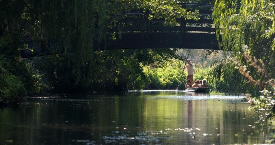 Old City and Nature Reserve • 1 Hour • 4 to 6 people