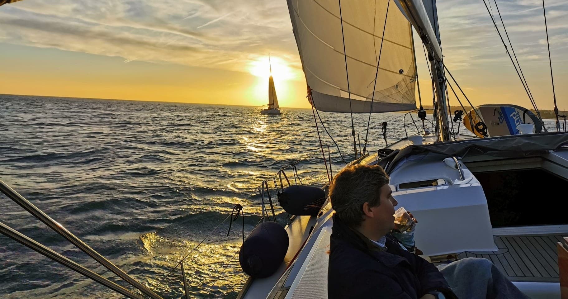 Passeio ao pôr do sol - Lisboa à vela