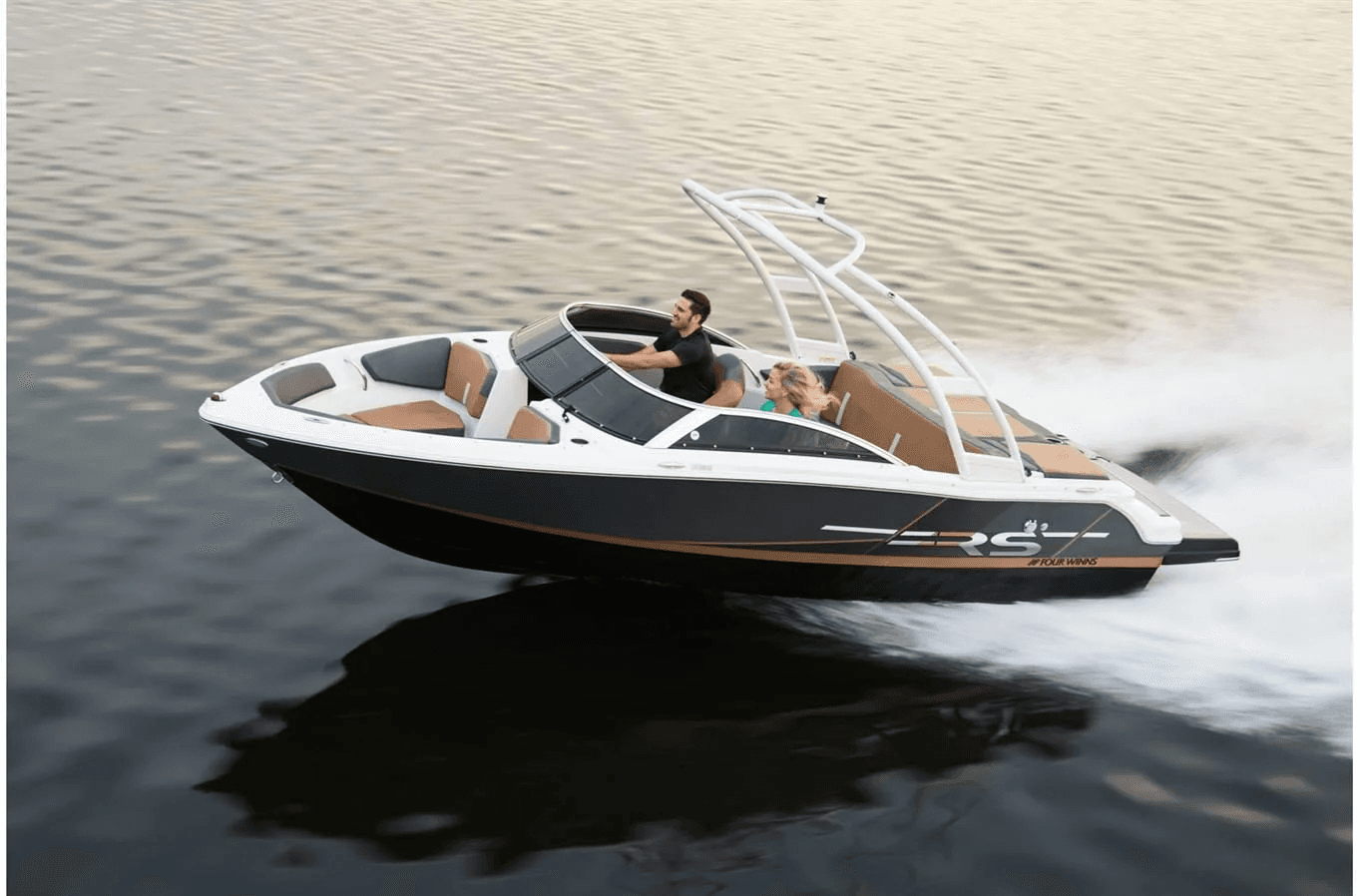 CLASS C+ – 20' OPEN BOW W/ TOWER
