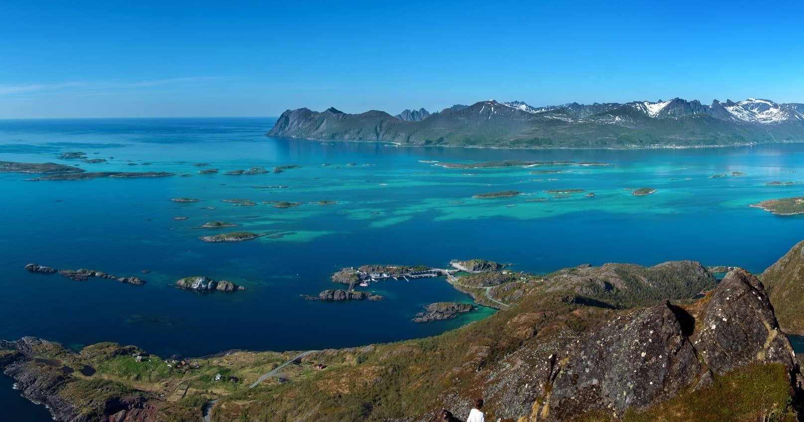 Hike to Sukkertoppen peak (456 m)