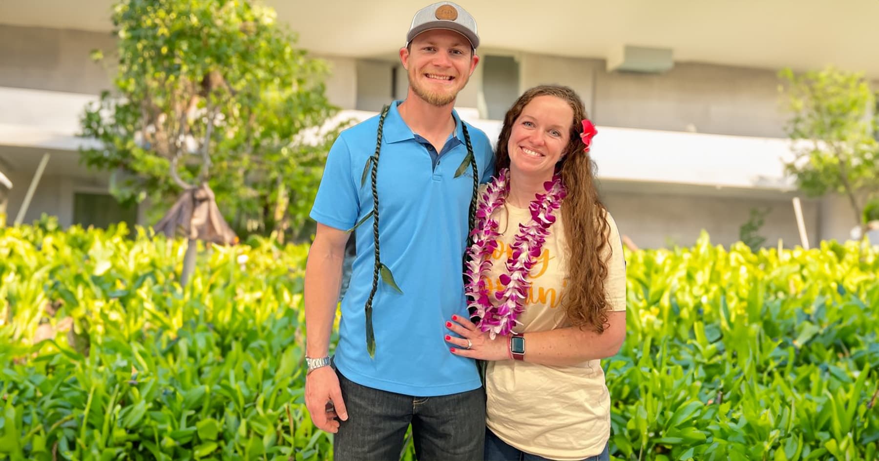 Honeymoon Lei Greeting - Kona Hawaii Airport