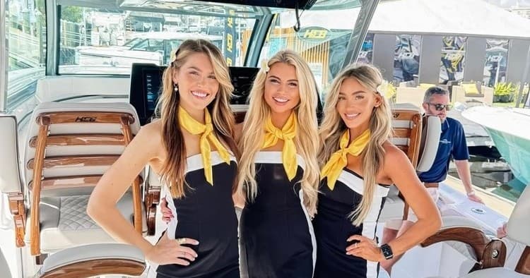 4 Hour Stewardess/Mate