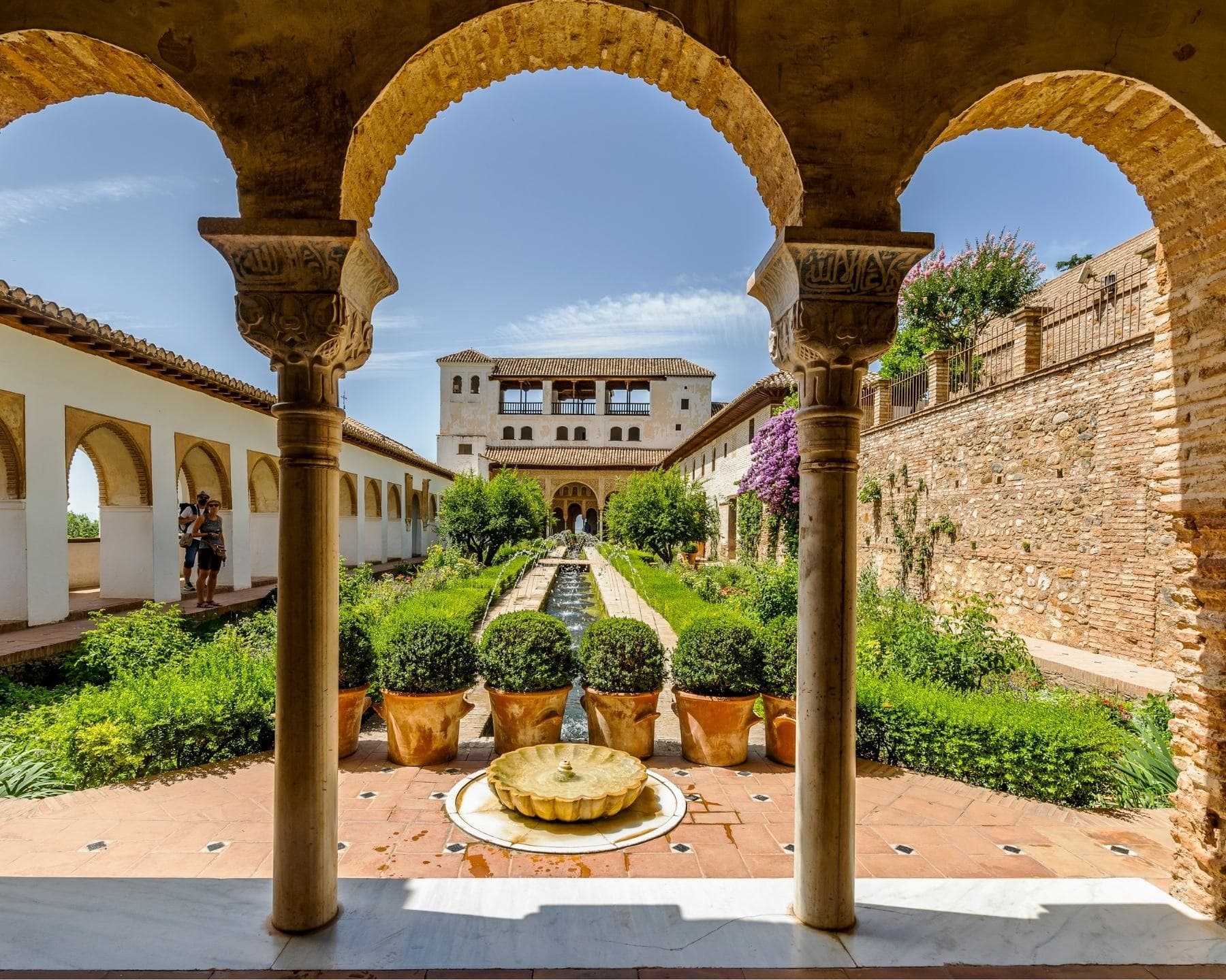 Alhambra privada: Palacios Nazaríes, Alcazaba y Generalife. Entradas incluidas.