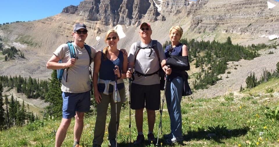 The Mountaineer - Full Day Hiking Tour