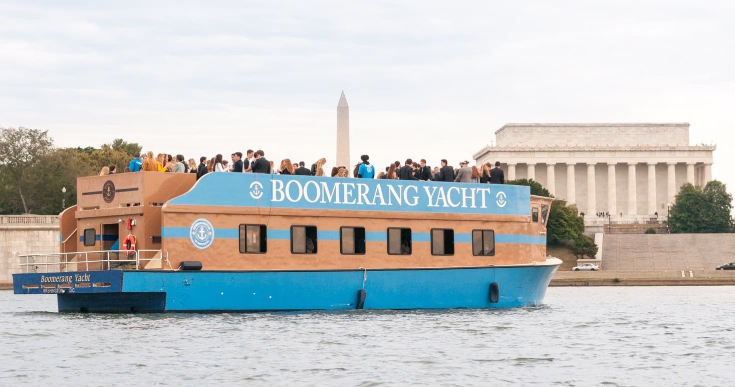 Boomerang Yacht Cruise
