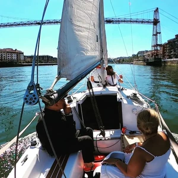A Bilbao en Velero por la Ría