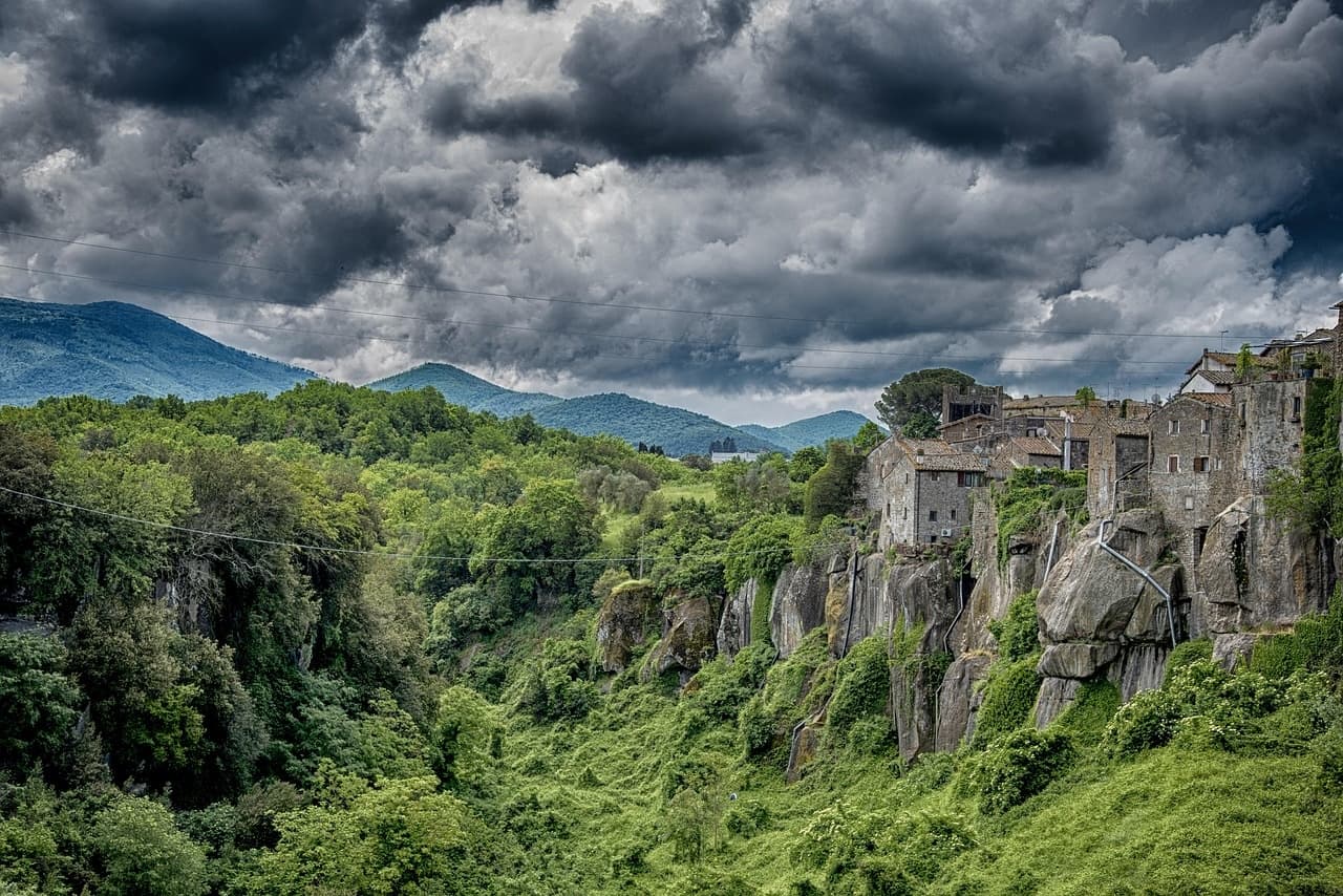 One-Day Trip to Bassano in Teverina, Vitorchiano, and Palazzo Ruspoli in Vignanello