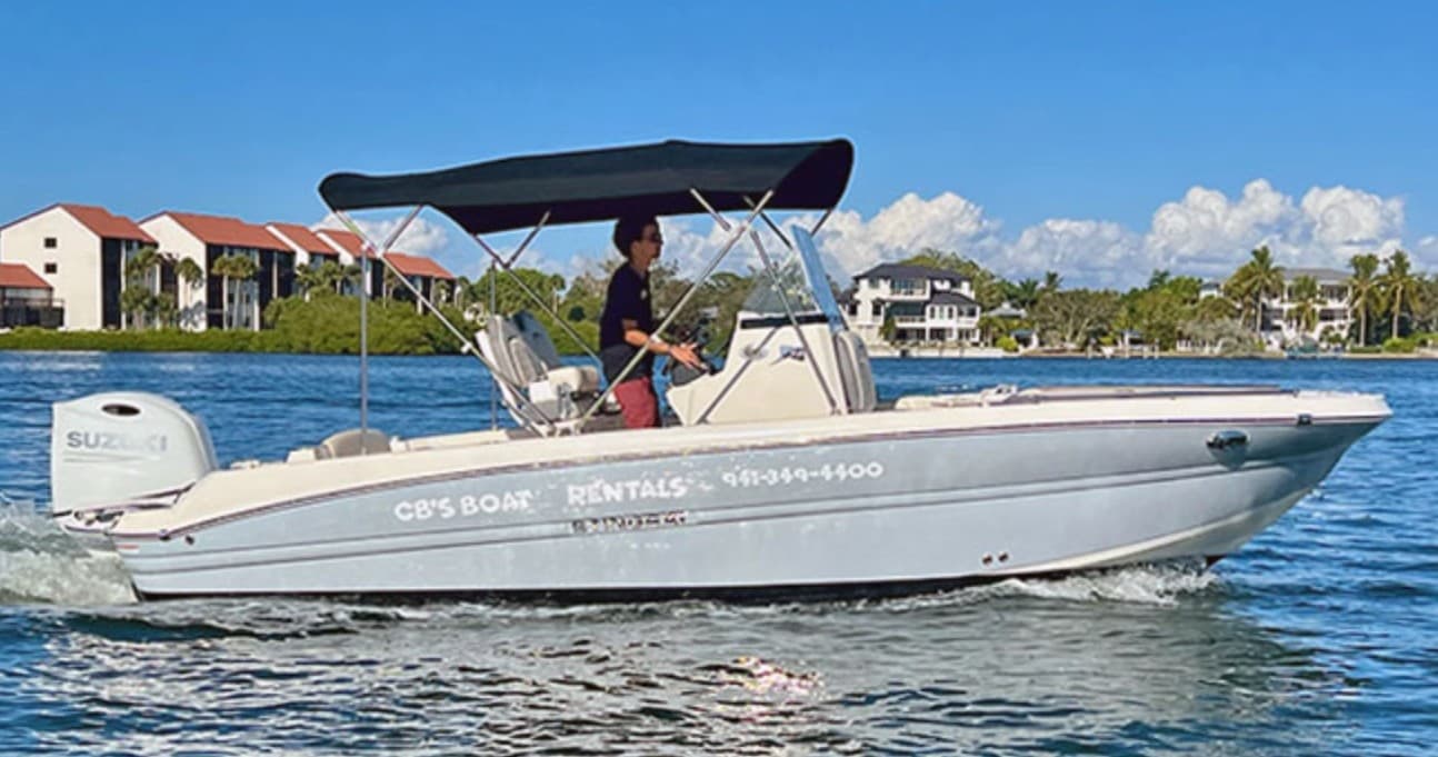 22′ Stingray Center Console - 4 Hour Rental