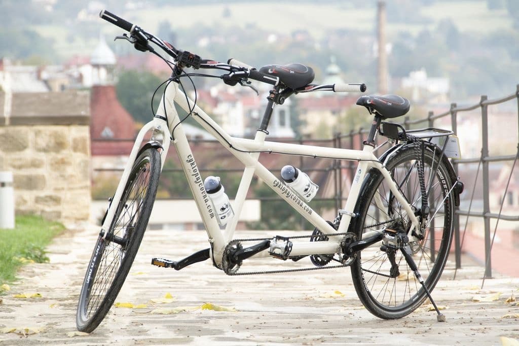TANDEM