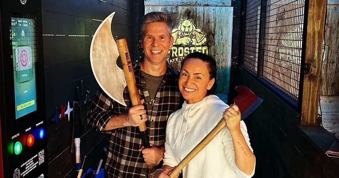 1 Hour and 15 Minute Axe Throwing