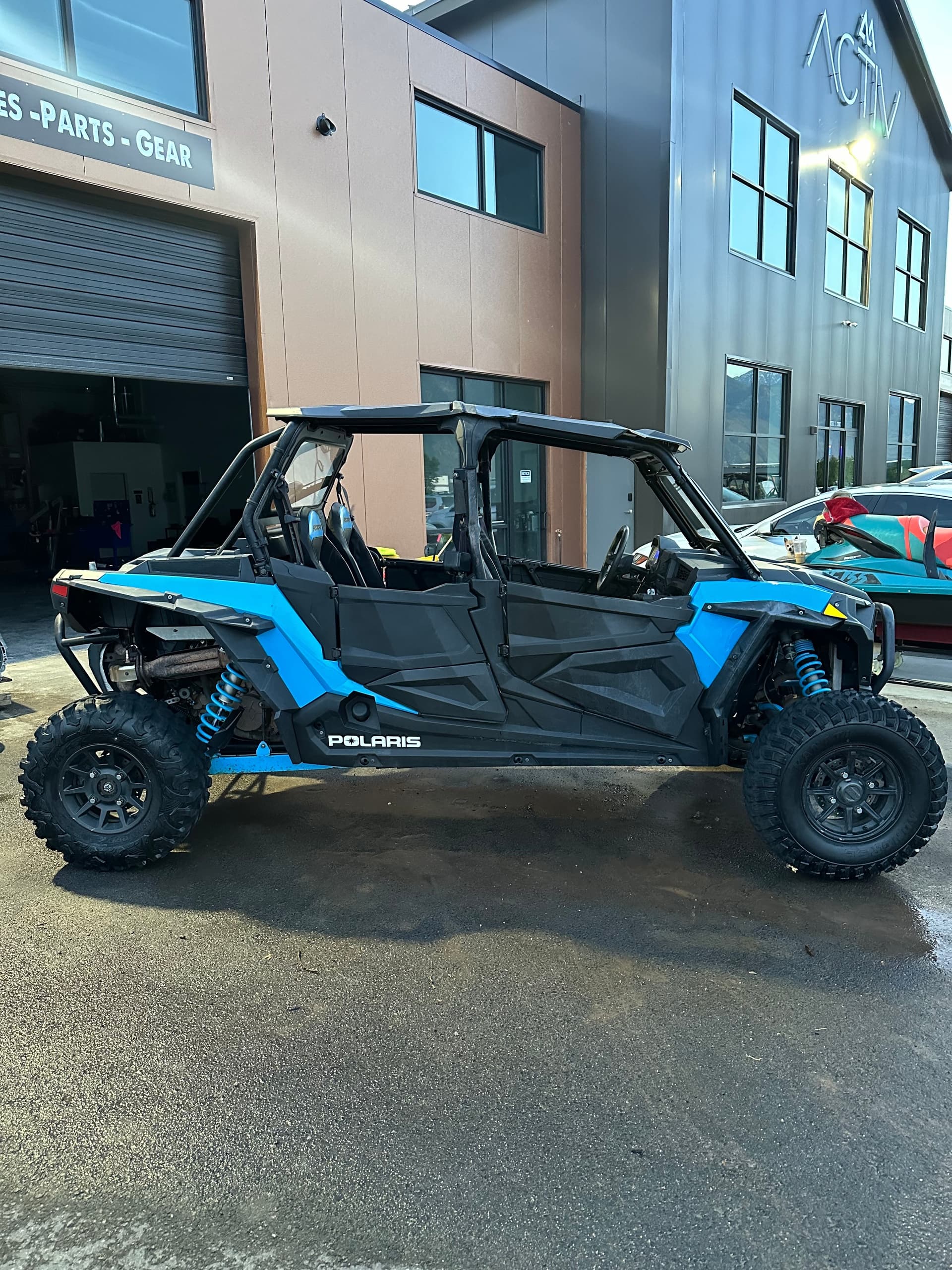 Polaris XP 4 1000 Blue