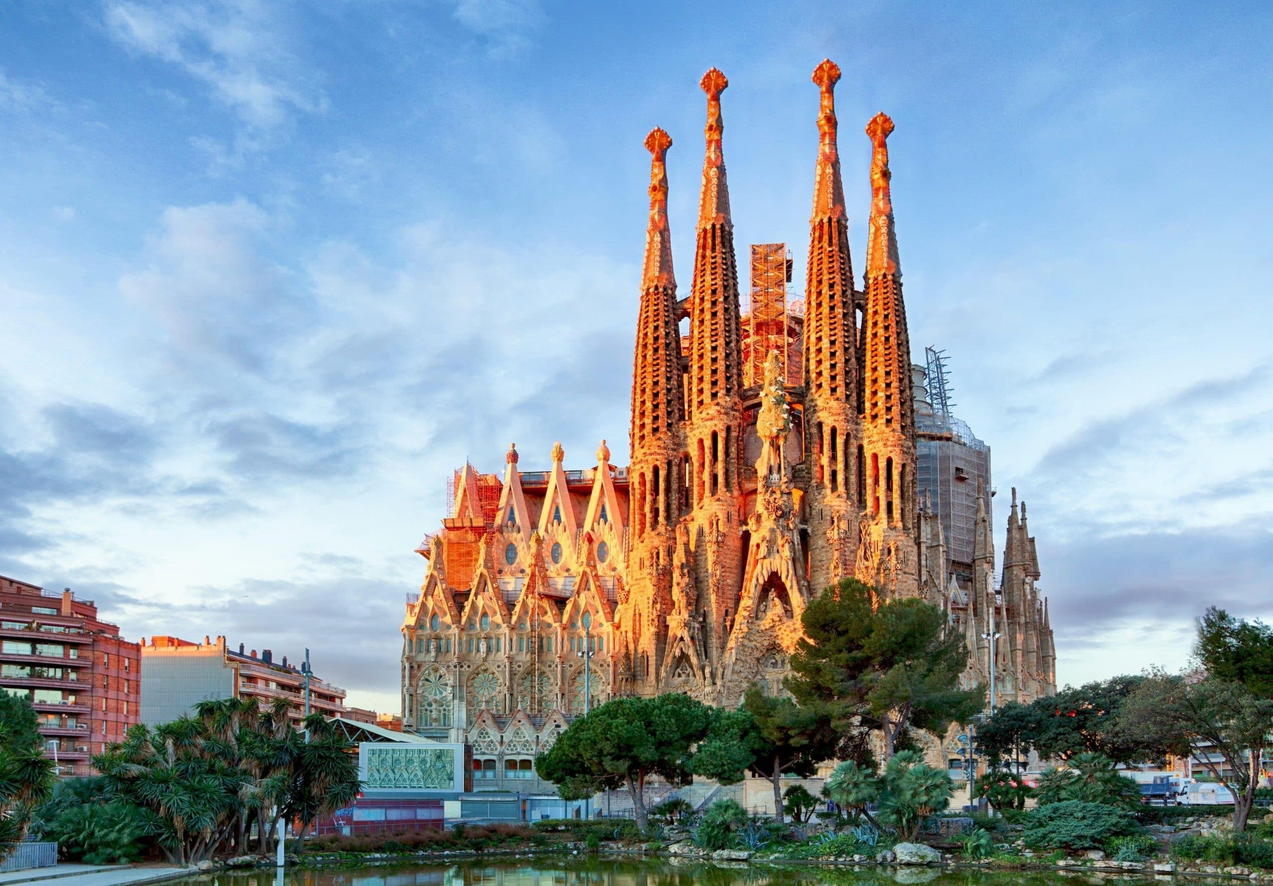 Sagrada Familia y Montserrat