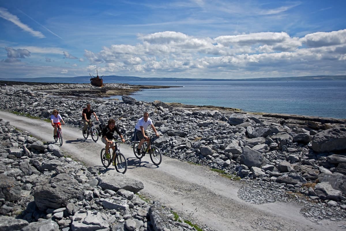 Aran Island Day Trip from Galway with Bike Tour & Tea Experience