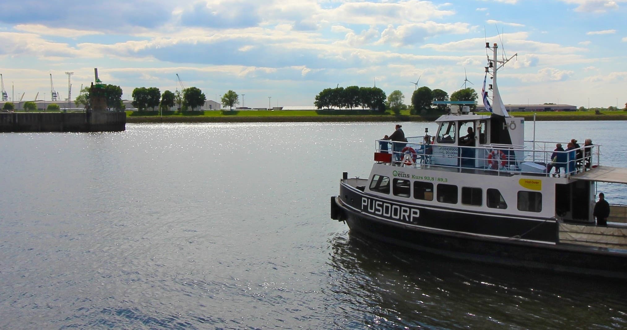 Hin- und Rückfahrt: Martini → Pier2/Waterfront