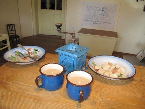 Jesenice: Breakfast with ironsworker’s wife