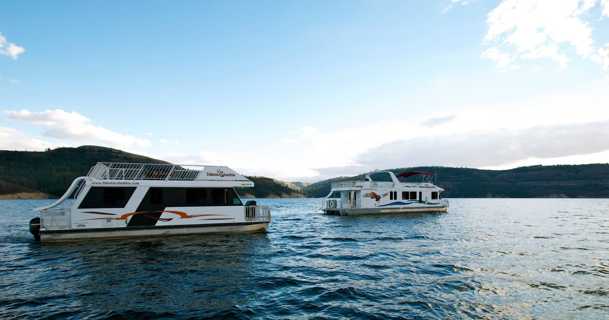 Twelve Night Transient Moorage - Seven Bays Marina