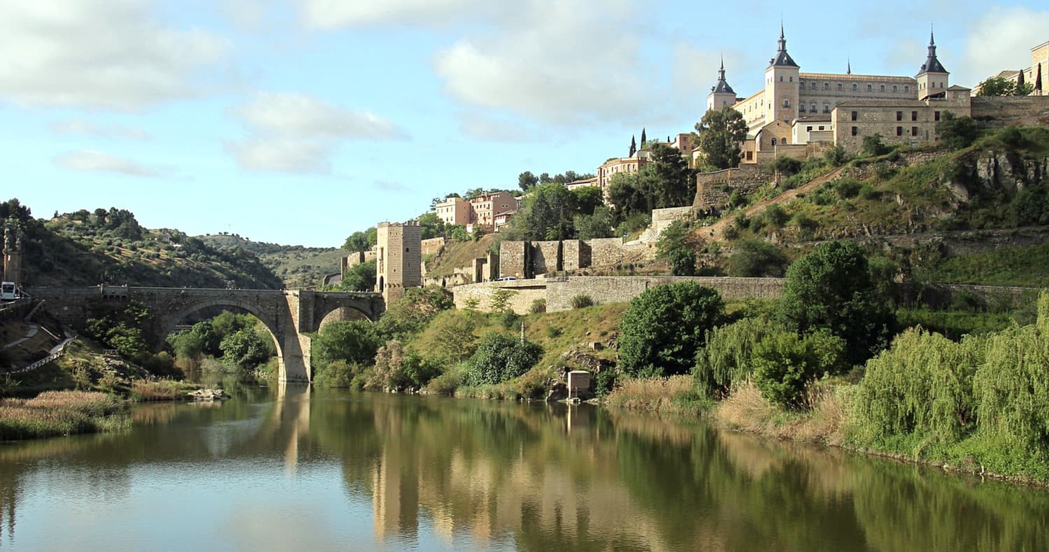 Toledo Tour with 3 Monuments and Cathedral tour