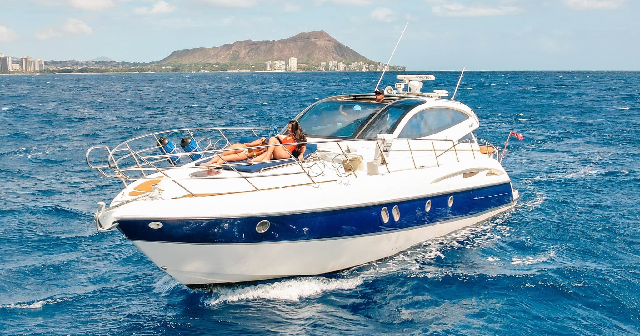 2 Hour Semi-Private Yacht Charter