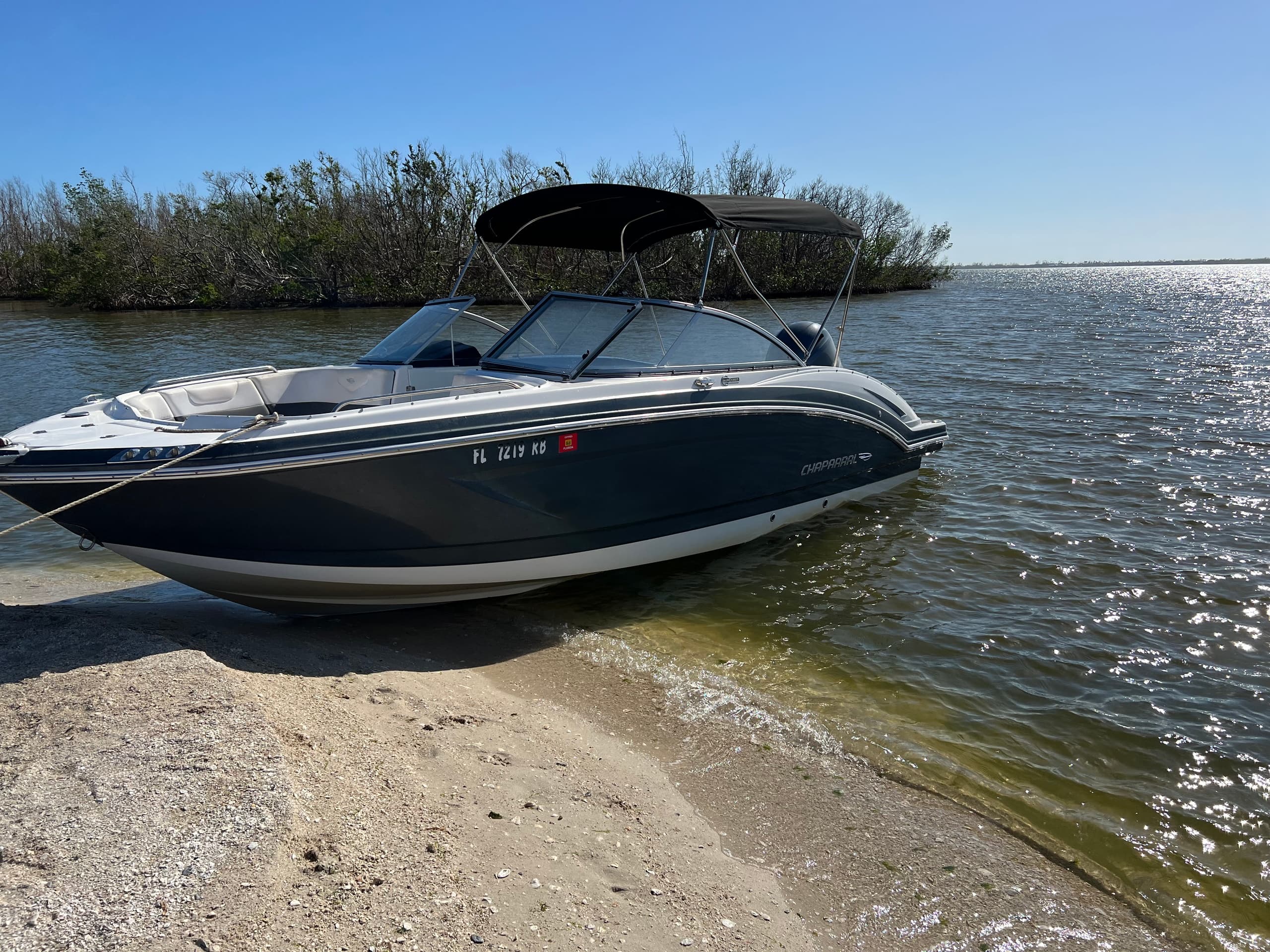 Chaparral SunCoast 230/200HP