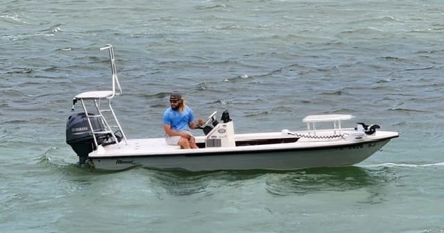 Maverick 17ft Poling Skiff 8 Hour Charter