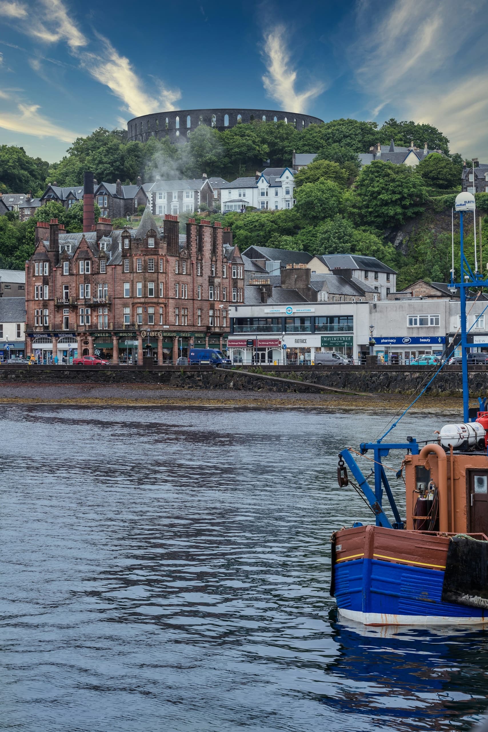 From Glasgow - Oban and the West Highlands:  Castles, Lochs & Scenic Wonders