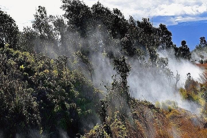 34AP - Private Hawaii Volcano & Helicopter